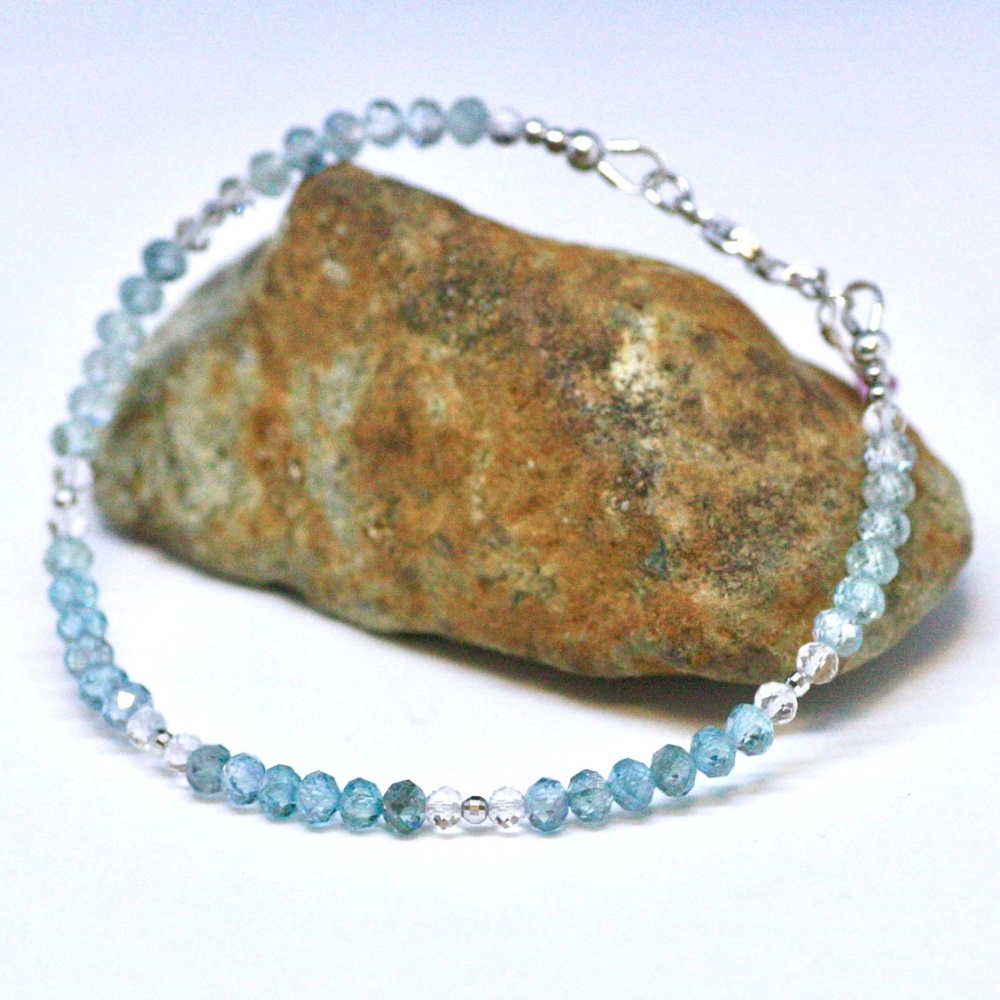 Aquamarine Beaded sterling silver bracelet December stone purchase full price 🆓🎁